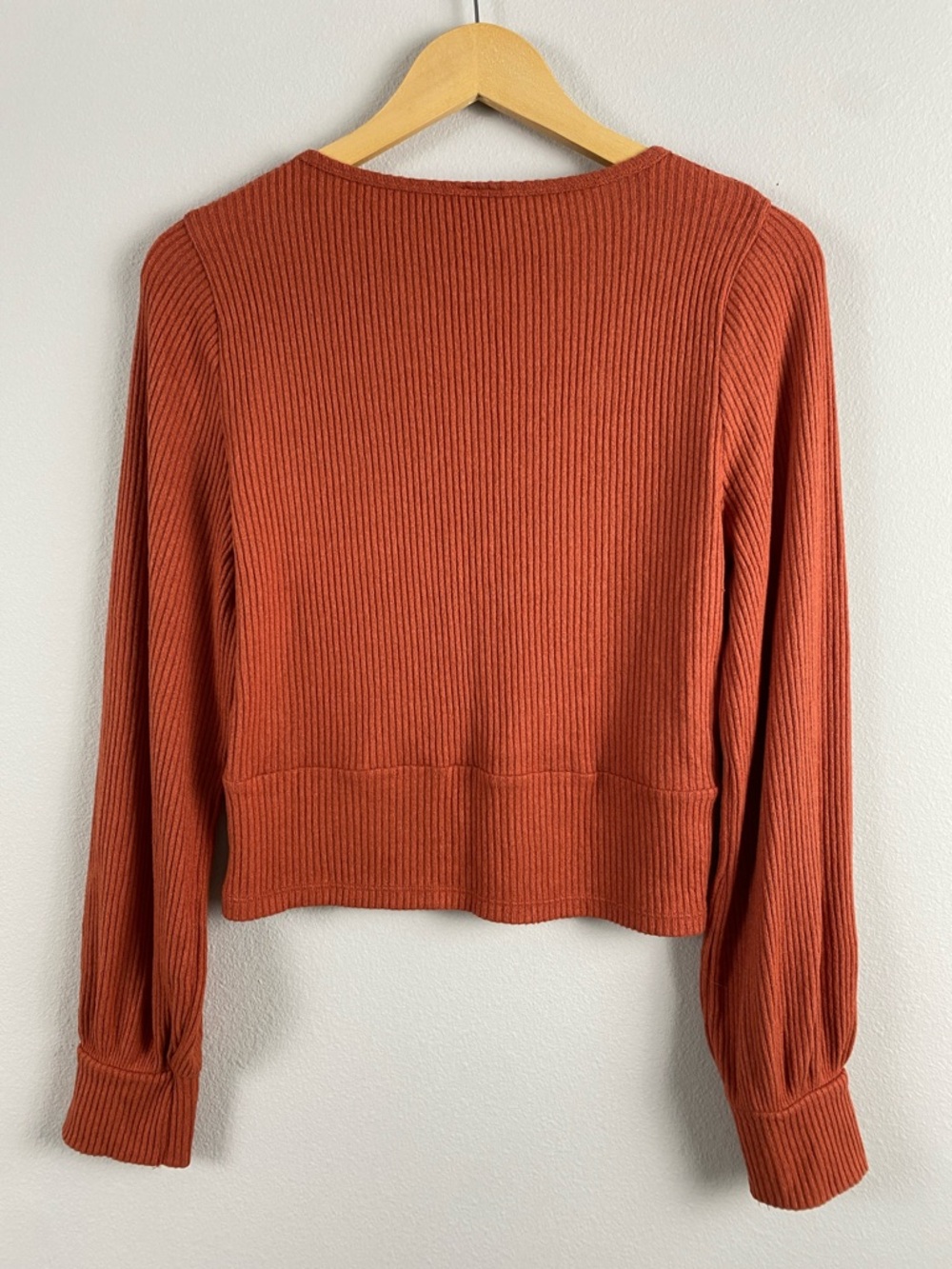 Hollister Ribbed Knit Long Sleeve Top/Tee | V Neck | Rust - Picture 2 of 14